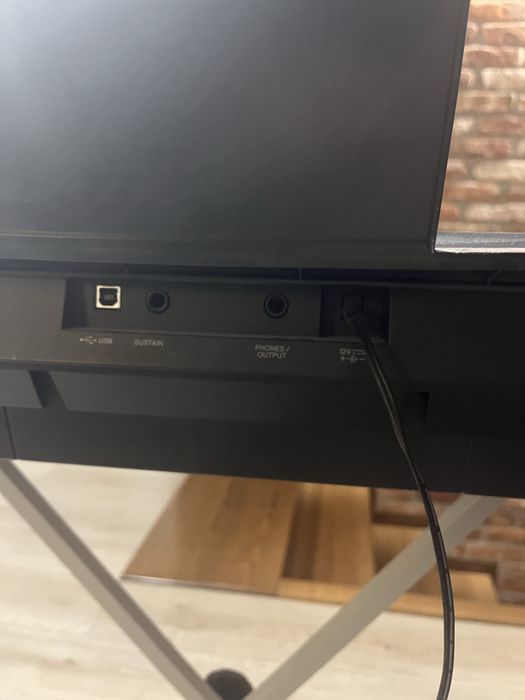 keyboard  ymaha PSR E423