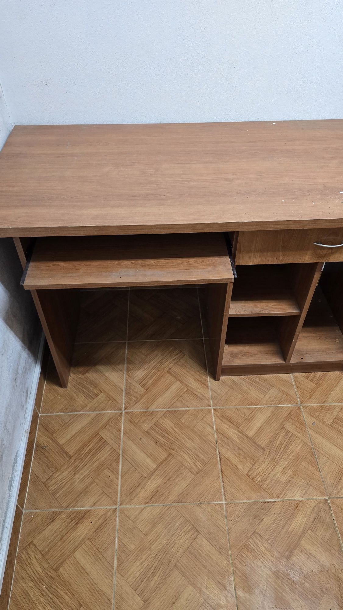 Vendo secretaria