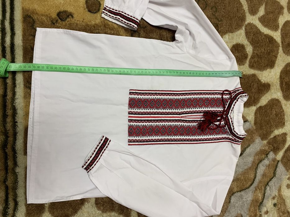 Вишиванки на хлопчика , 10-12 років