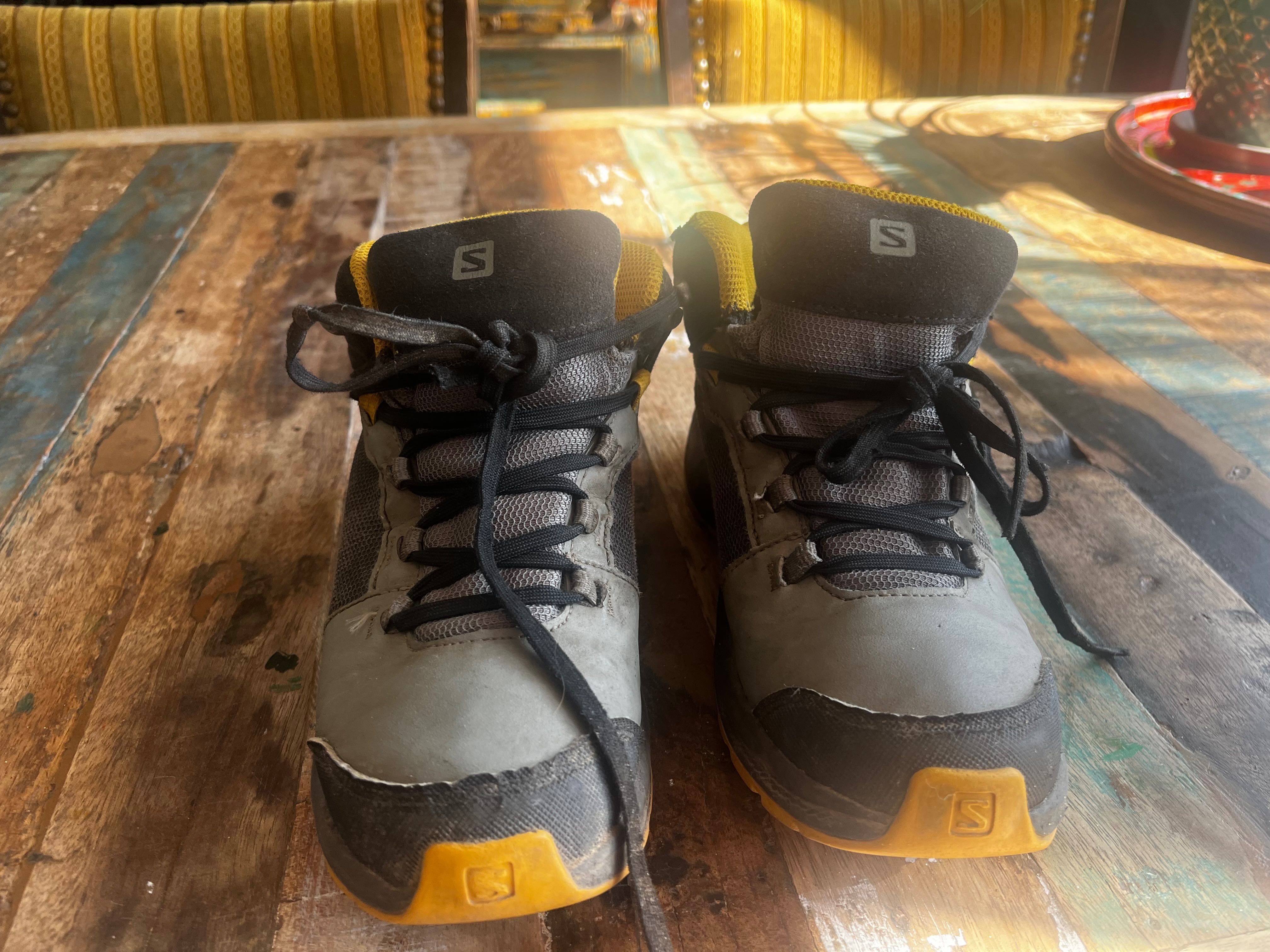Buty trekkingowe, rozmiar 37; stan idealny