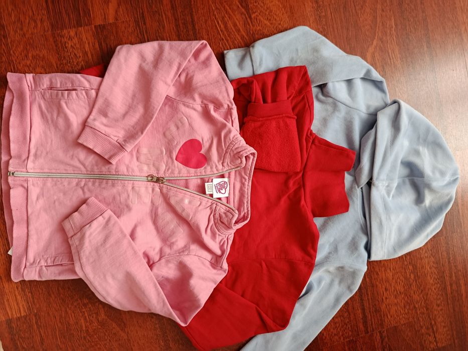 Пакет одягу на дівчинку 3,5-5 р.