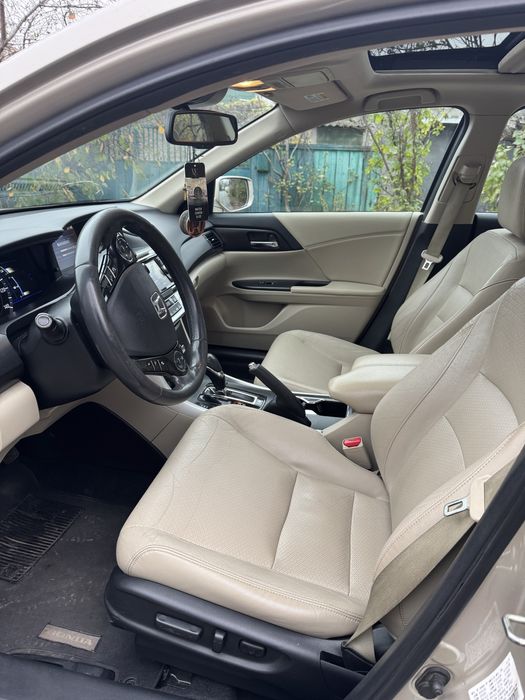 Продам Honda Accord 9 Hybrid 2014 года