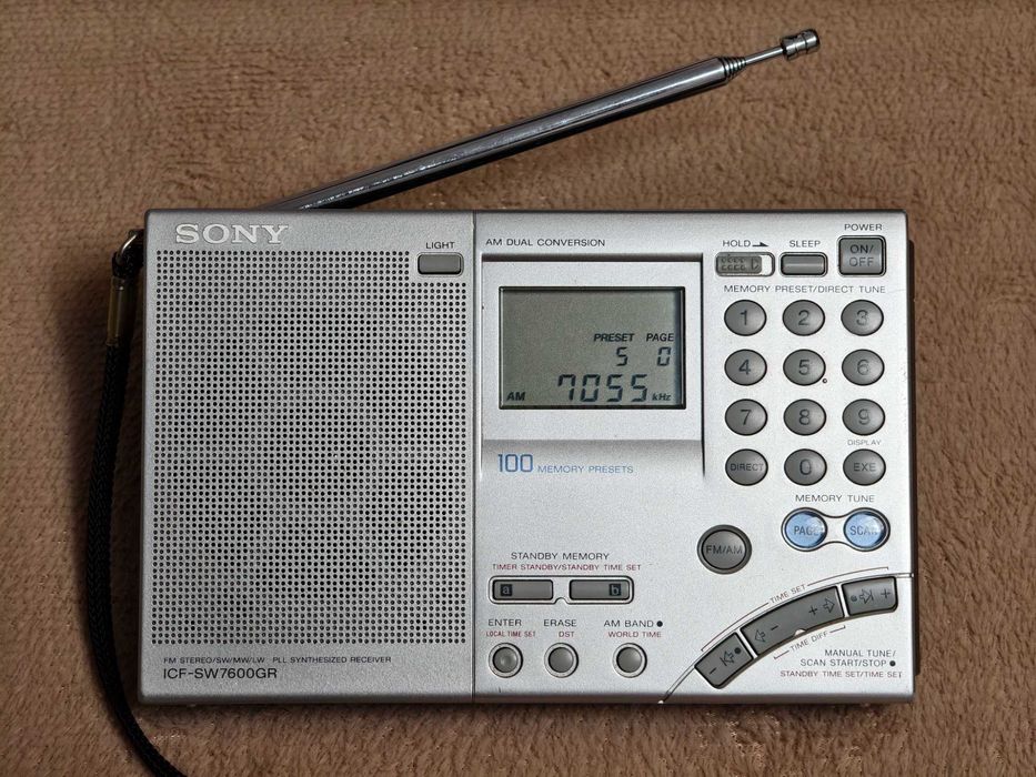 Легендарный радиоприемник SONY ICF-SW 7600GR SSB и др