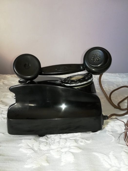 Telefone antigo modelo 333 - Colecionador