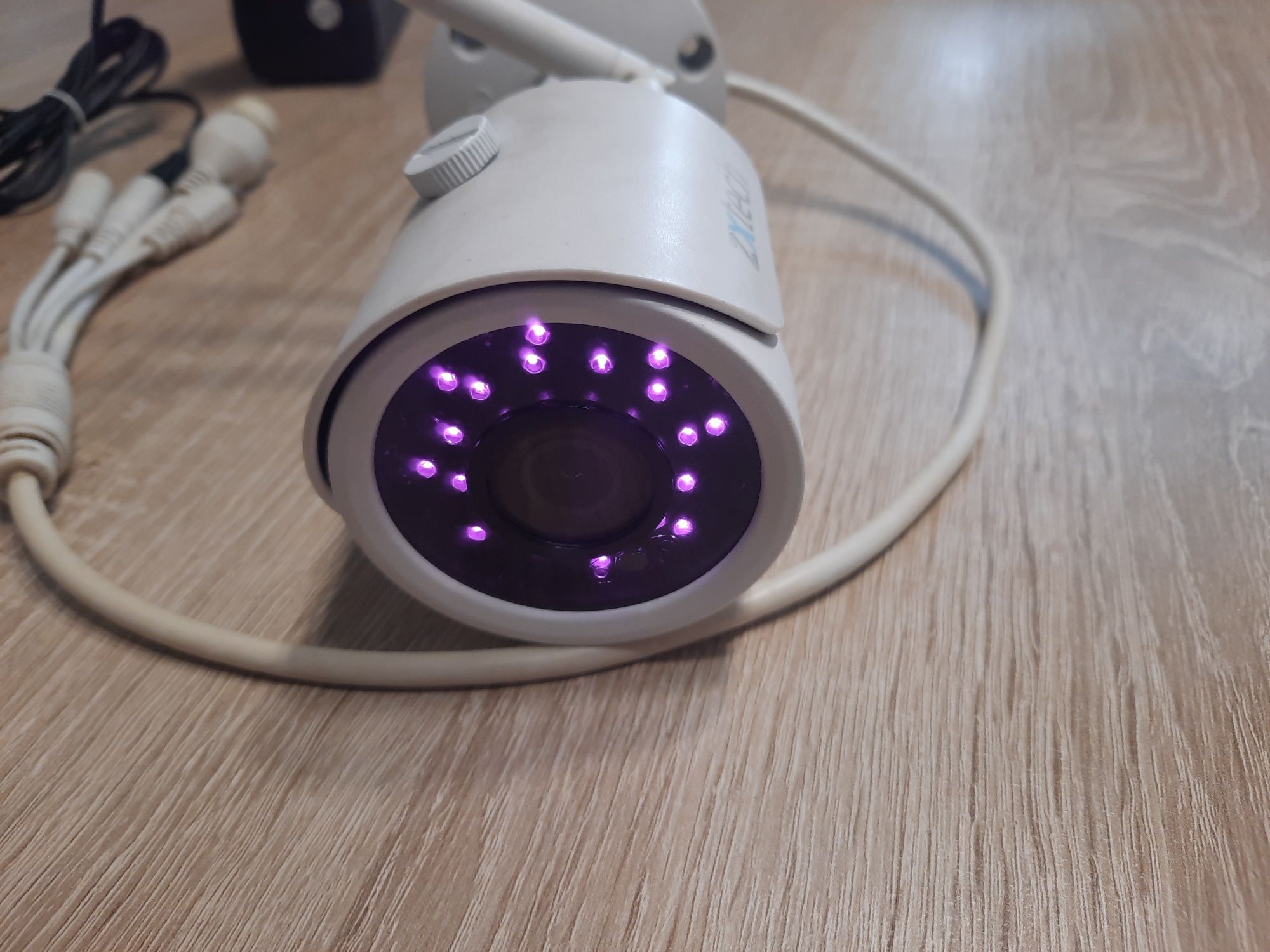 Kamera zewnętrzna Zxtech MCI36C3B wifi HD 1080p