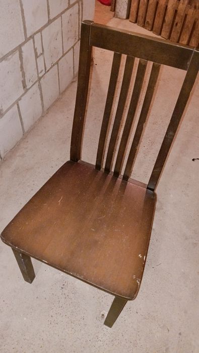 Krzesła drewniane 6 sztuk