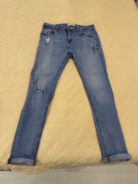 Джинси чоловічі Bershka EUR 42, USA 32, MEX 32