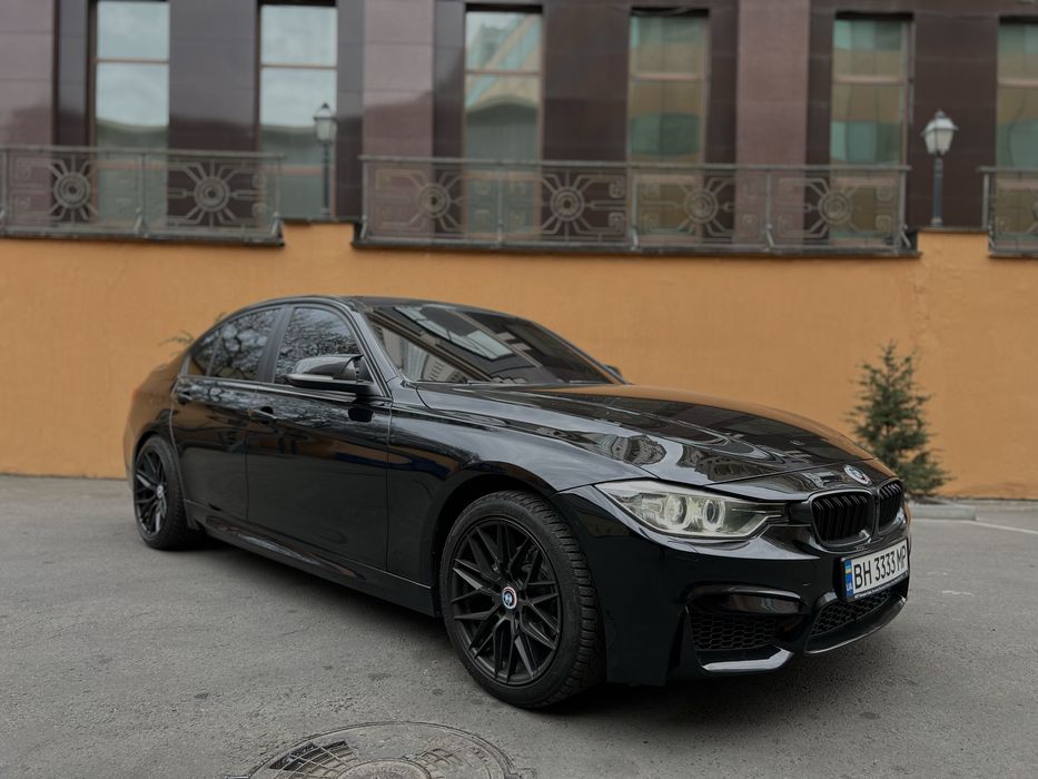 Продам BMW 3 F30