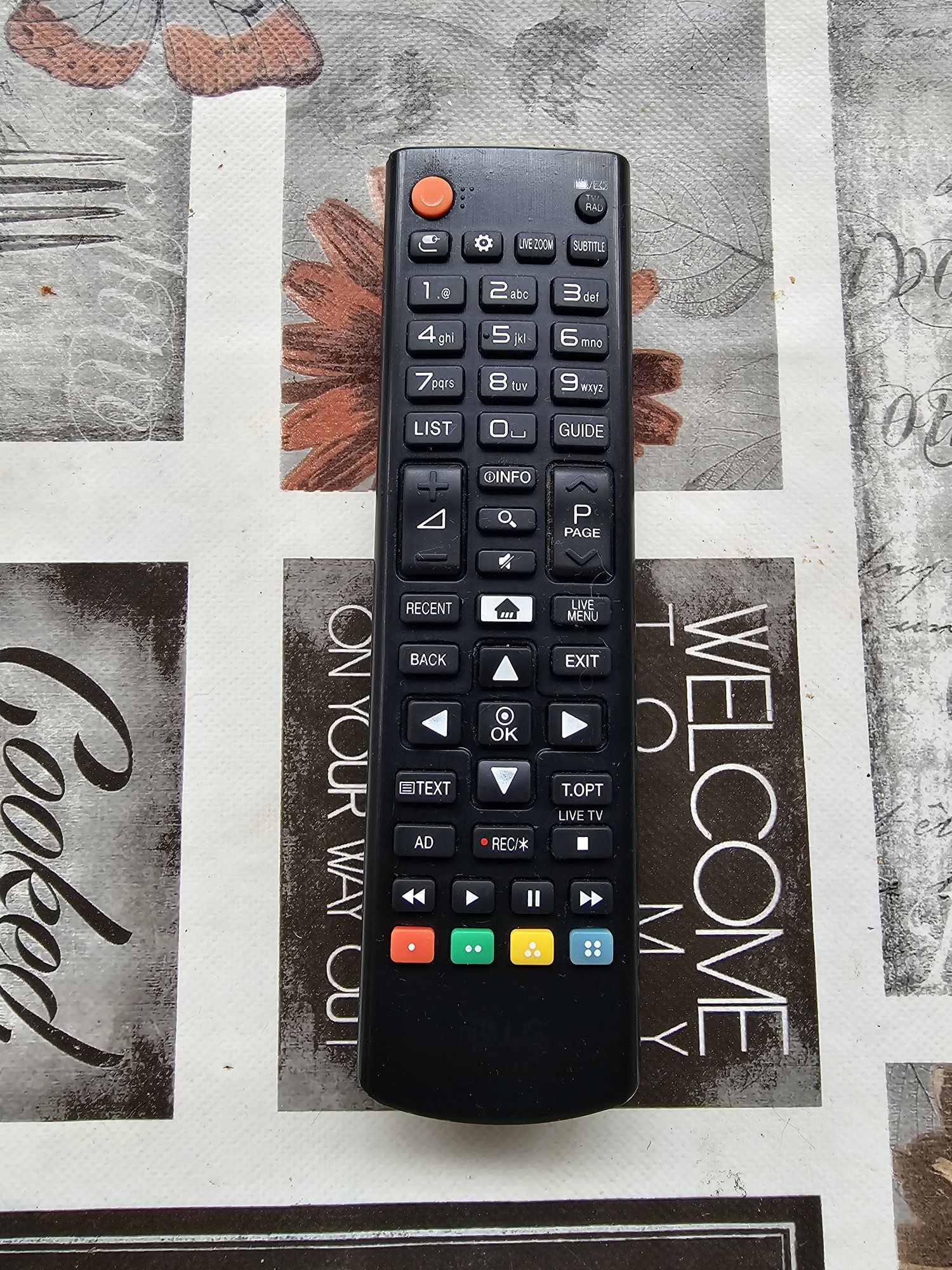 Smart TV LG 43UH61 a funcionar