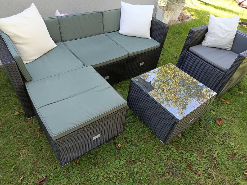 Meble ogrodowe ratanowe