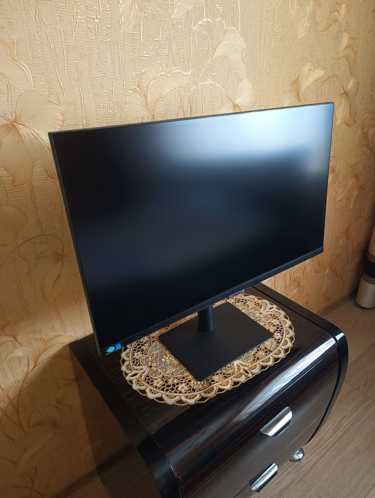 Монітор 27" Samsung S8