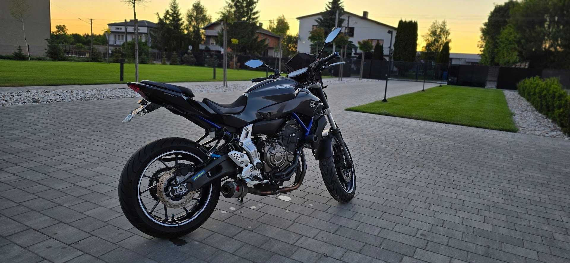 Motocykl Yamaha MT 07