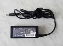 Oryginalny zasilacz HP 65W + kabel 2760p 8440w 6550b 6730b