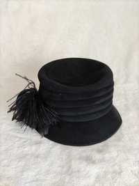 31_czarny kapelusz Wiener modell Vintage