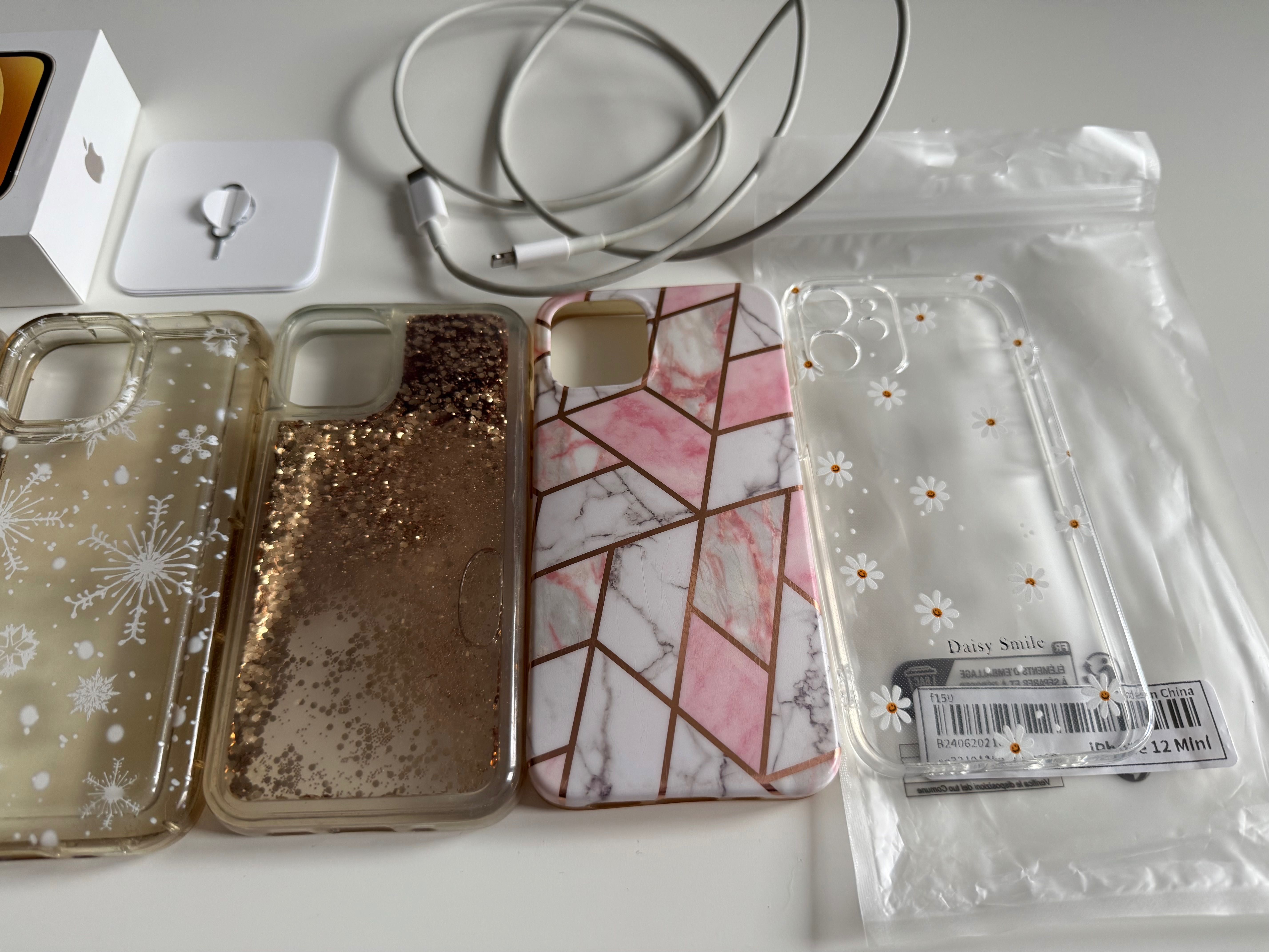 iPhone 12 mini + 5 etui, ładowarka, igła i pudełko