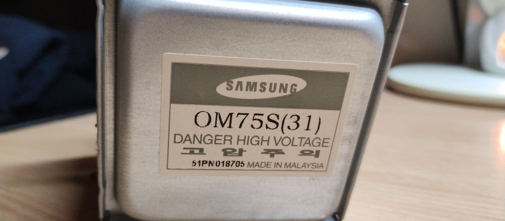 Magnetron mikrofalówki Samsung OM75S(31) demontowany z Samsung G2736N)