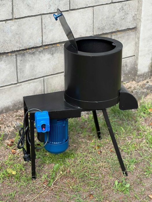 Корморізка 3 мм BRomex 1,5кВт подрібнювач корму 260 кг/год бурякорізка