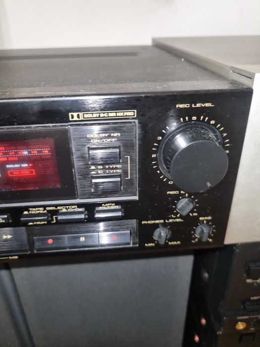 Magnetofon Pionner model CT-445