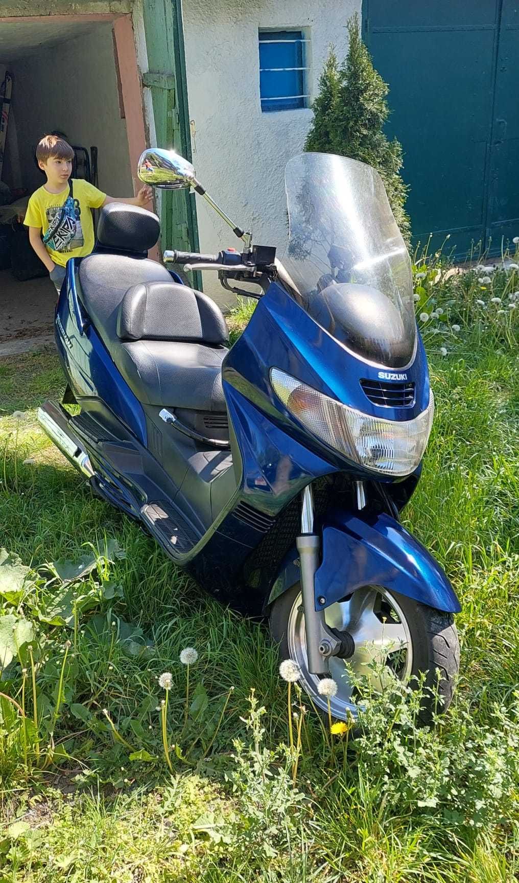 Suzuki Burgman AN 400