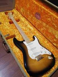 Fender American Deluxe Stratocaster  50th Anniversary 2004