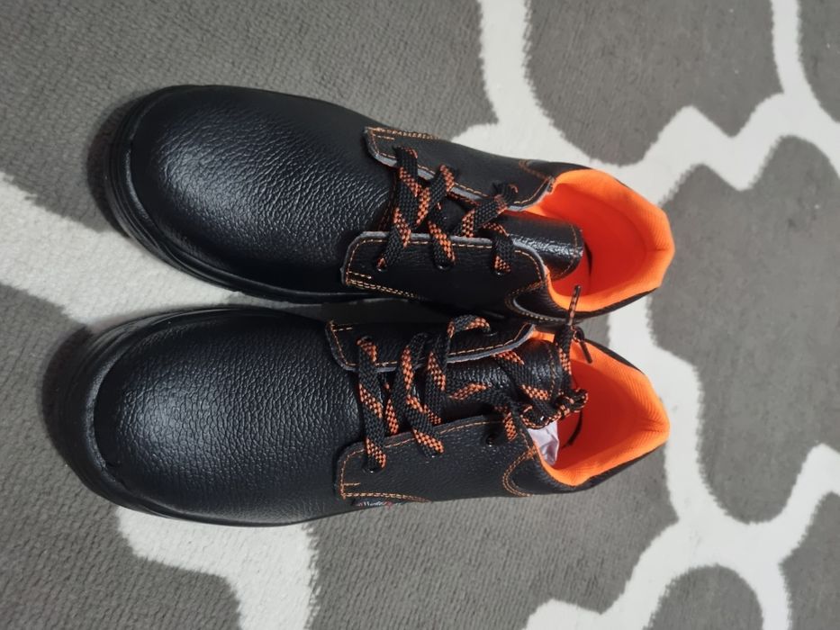 Buty robocze nr 42