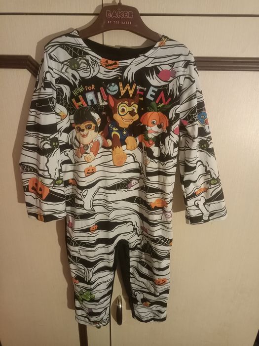 Новорічні костюми для дівчаток та хлопчиків