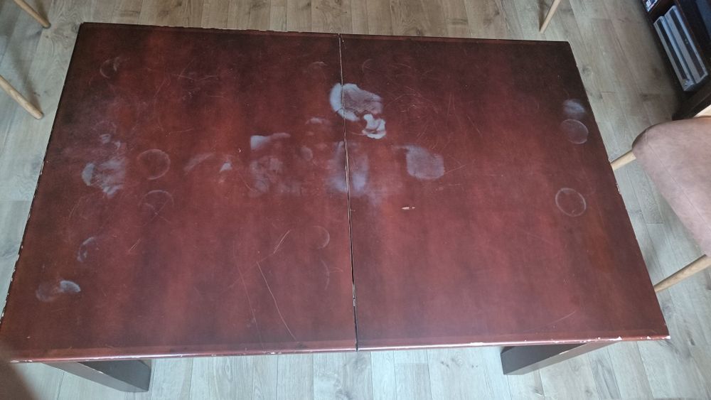 Oddam stół za darmo