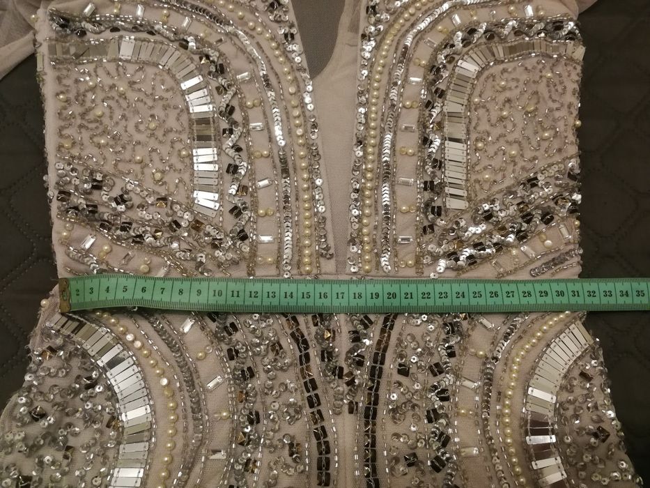 Святкова сукня чорна з пайетками, р. 44-46.