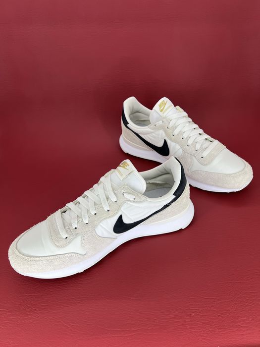Кросівки 43р  Nike Internationalist