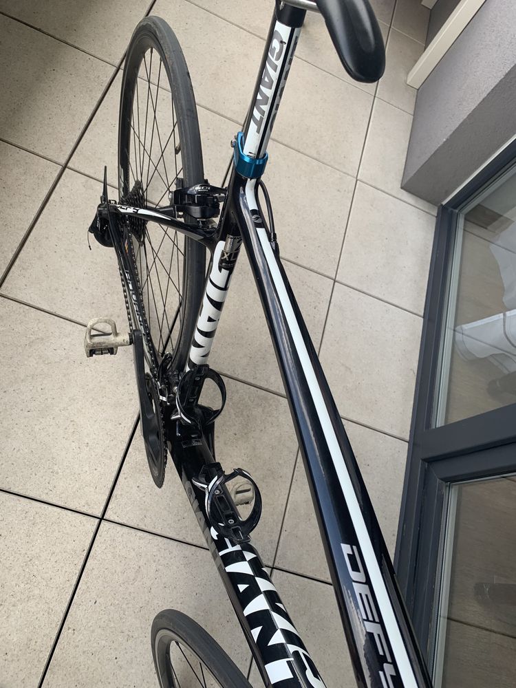 Rower karbonowy GIANT DEFY ADVANCED 2