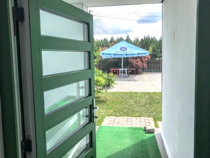 #230 А Двоповерховий будинок біля лісу подобово