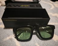 Hawkers One Uptown Black Apple novos