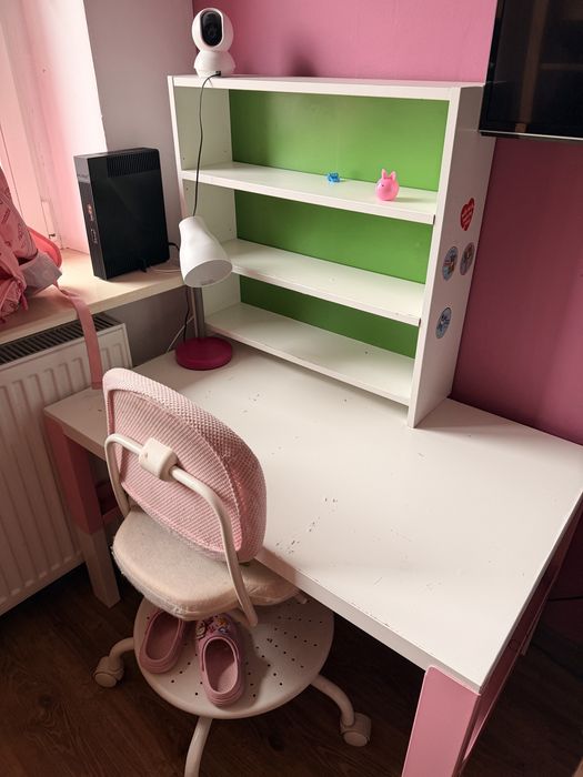 Biurko dzieciece z krzeslem