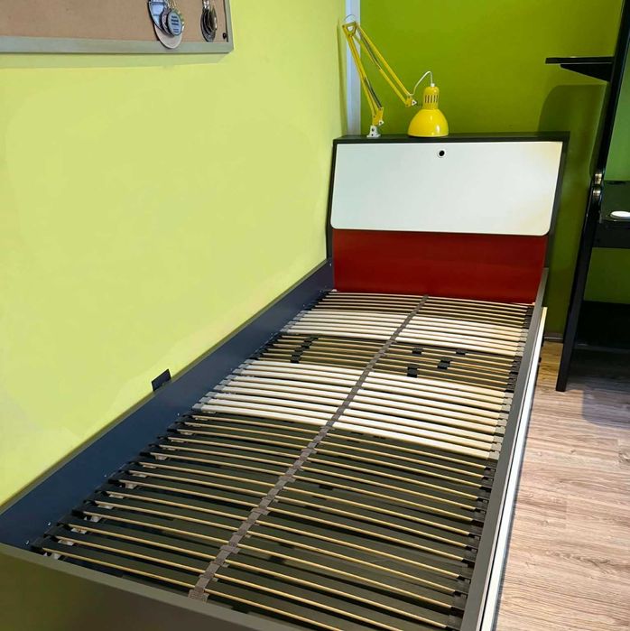 Łóżko młodzieżowe 90x200 cm