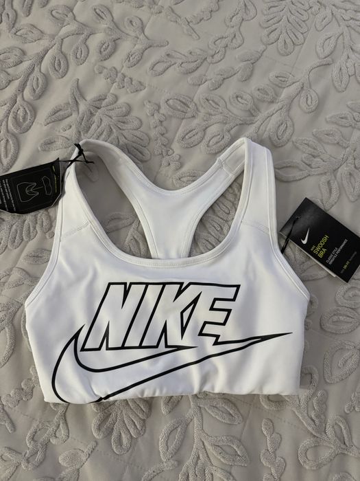 Новый топ Nike двухслойный не просвечивает