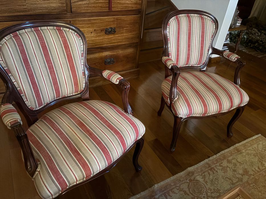 Cadeira de sala de estar