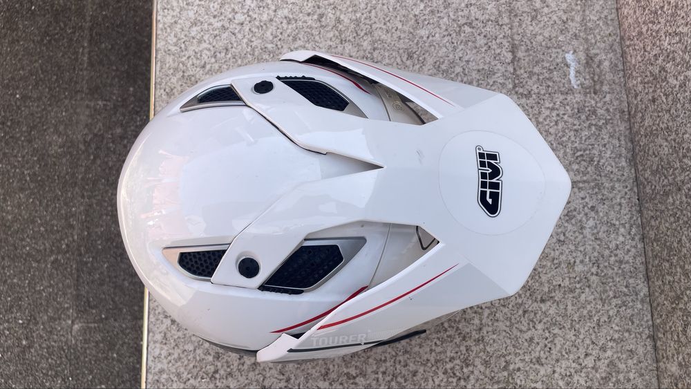 Capacete off-road givi