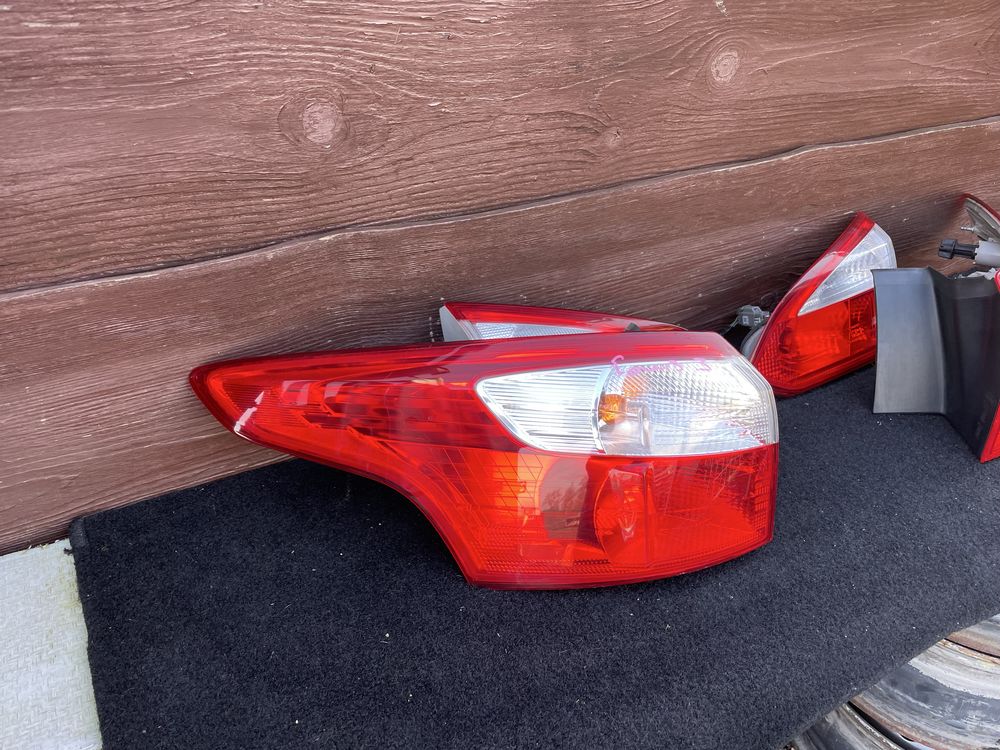 Стопи, стоп, ліхтарі задні Ford Focus 3 Форд Фокус 3 універсал (11-14)