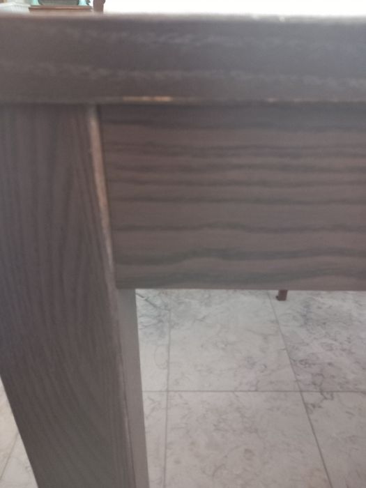 Mesa ikea extensível castanho- escuro
