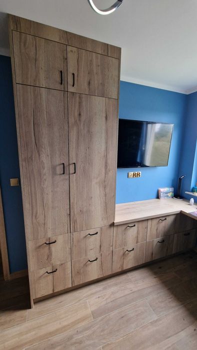 Szafy i garderoby na wymiar  Szczecin | Darmowa wycena