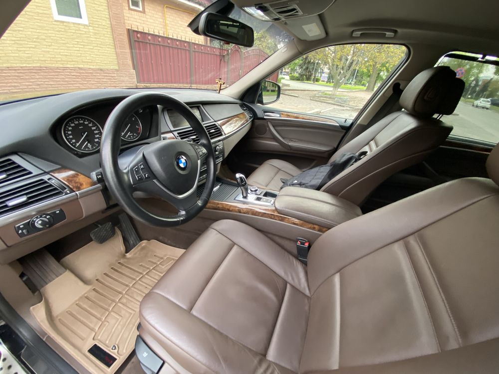 Продам BMW X5 3.0 D