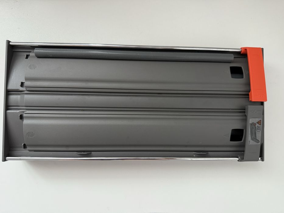 Різак для плівки та фольги . Blum