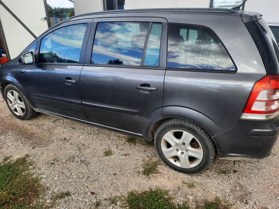 Opel Zafira B 1.7 CDTI 2010r.