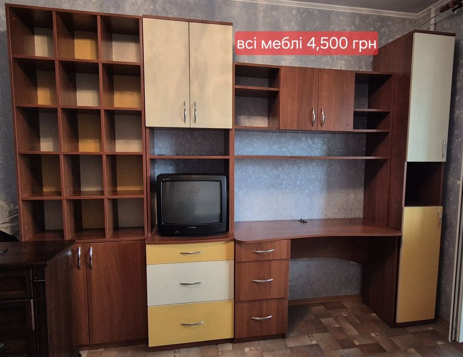 Пенал, шкаф, комп'ютерний стіл, стелаж, полиця для книг