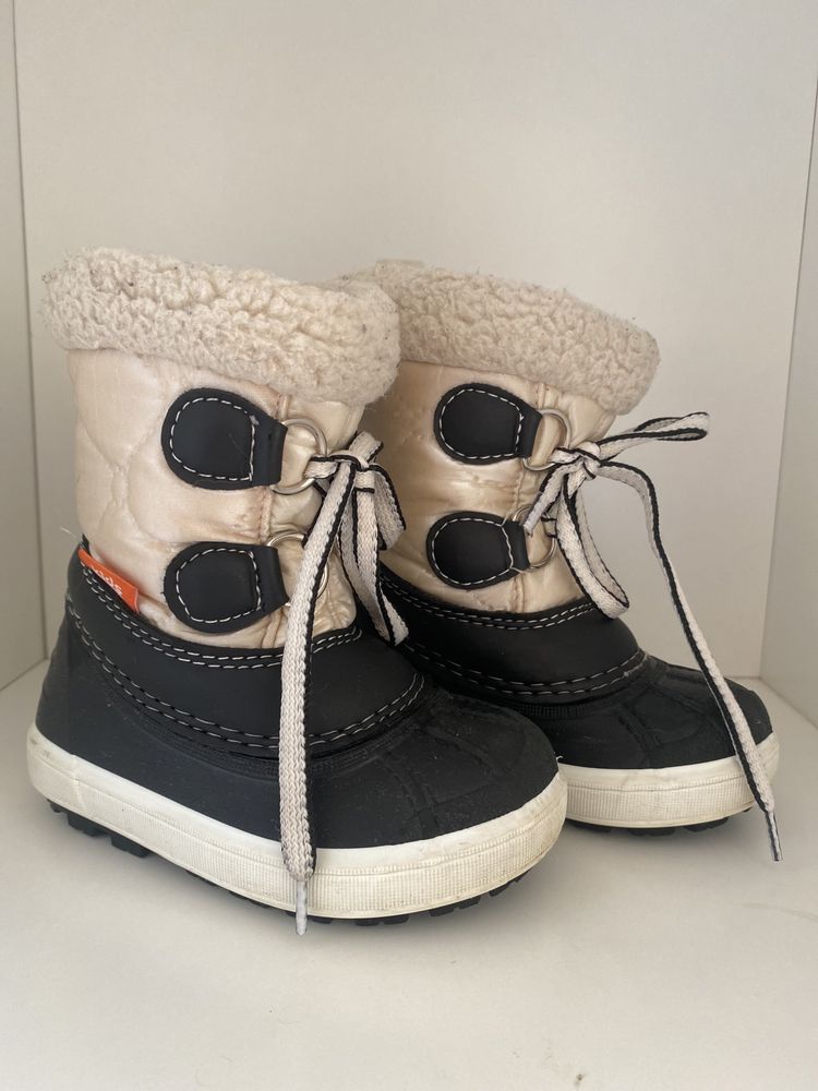 Зимові черевики, чобітки Demar