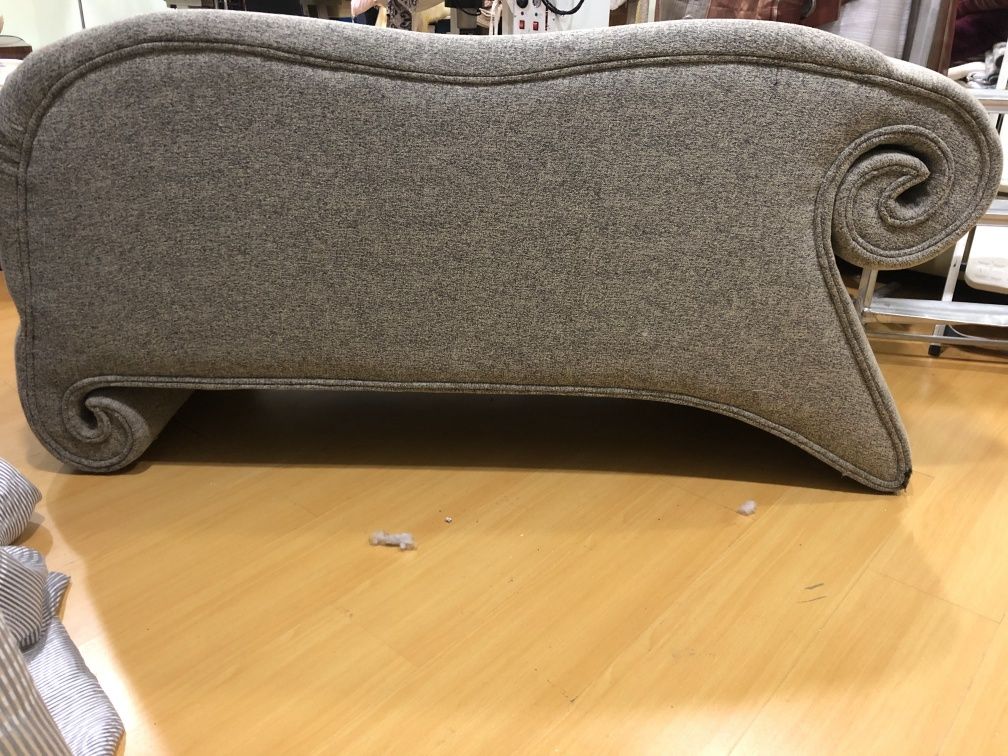 Sofá chaise longue cinzento NOVO (LOJA)