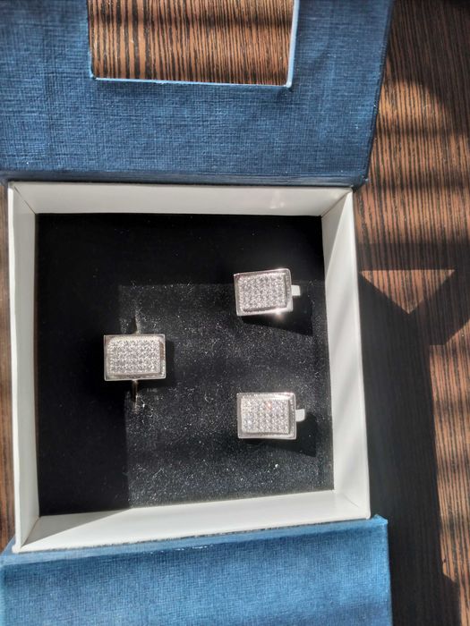 Набір срібних прикрас - нові сережки і перстень з фіанітами