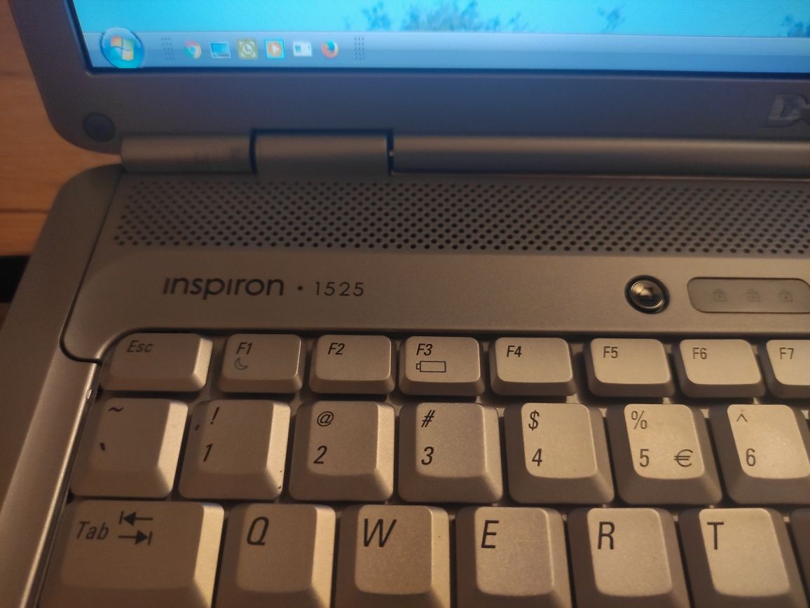 Laptop Dell Inspiron 1525