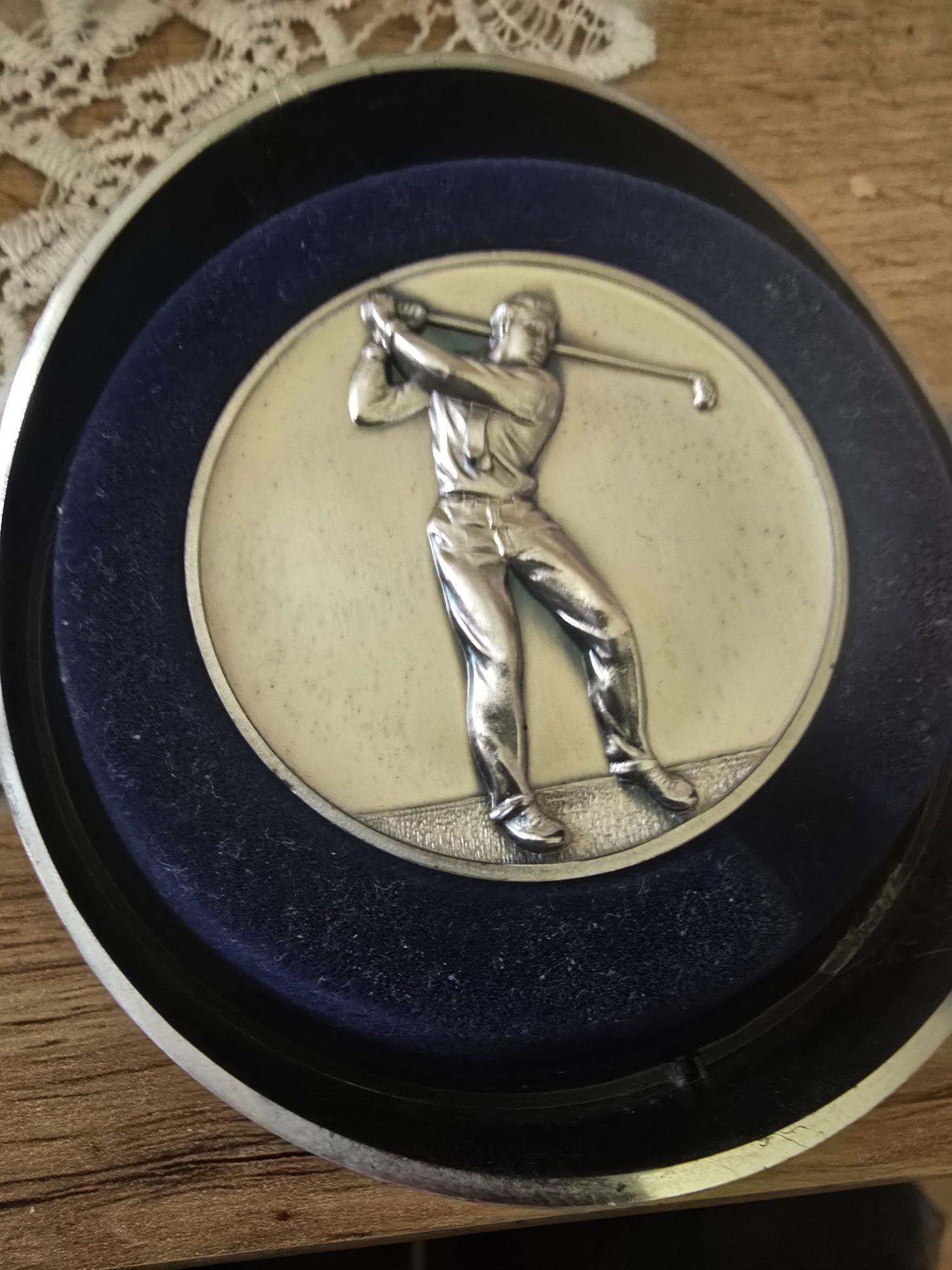 Srebrno-  medal 1986 rok
