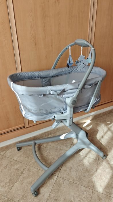 Baby hug 4 em 1 / Espreguiçadeira/Berço/cadeira de refeição